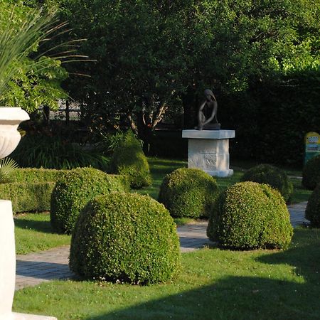 Les Insolites Du Grand Logis Marchais  Kültér fotó