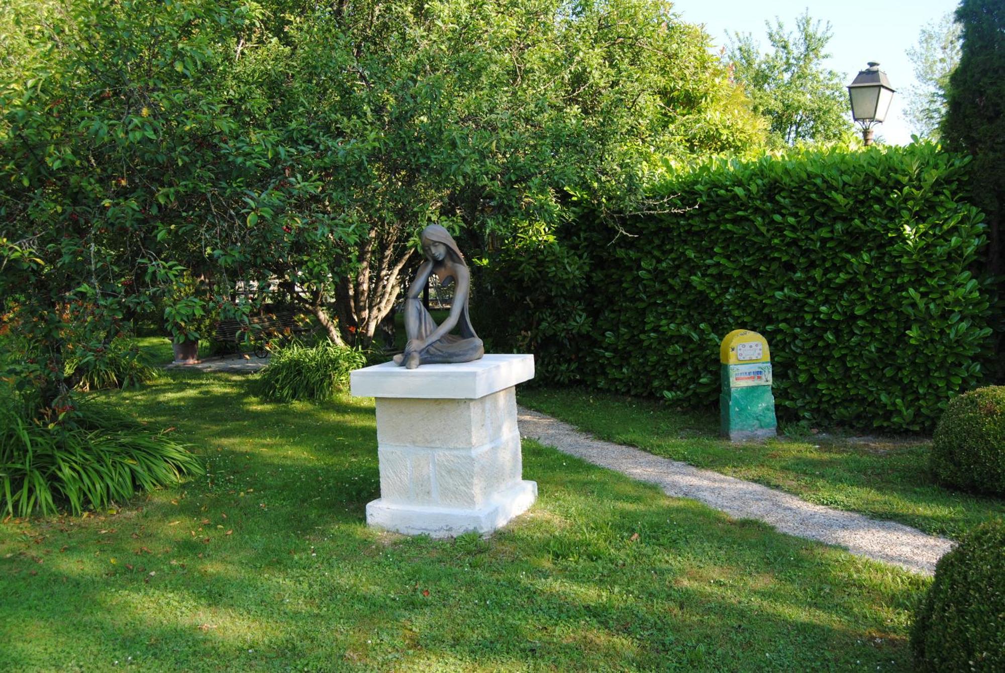 Les Insolites Du Grand Logis Marchais  Szoba fotó